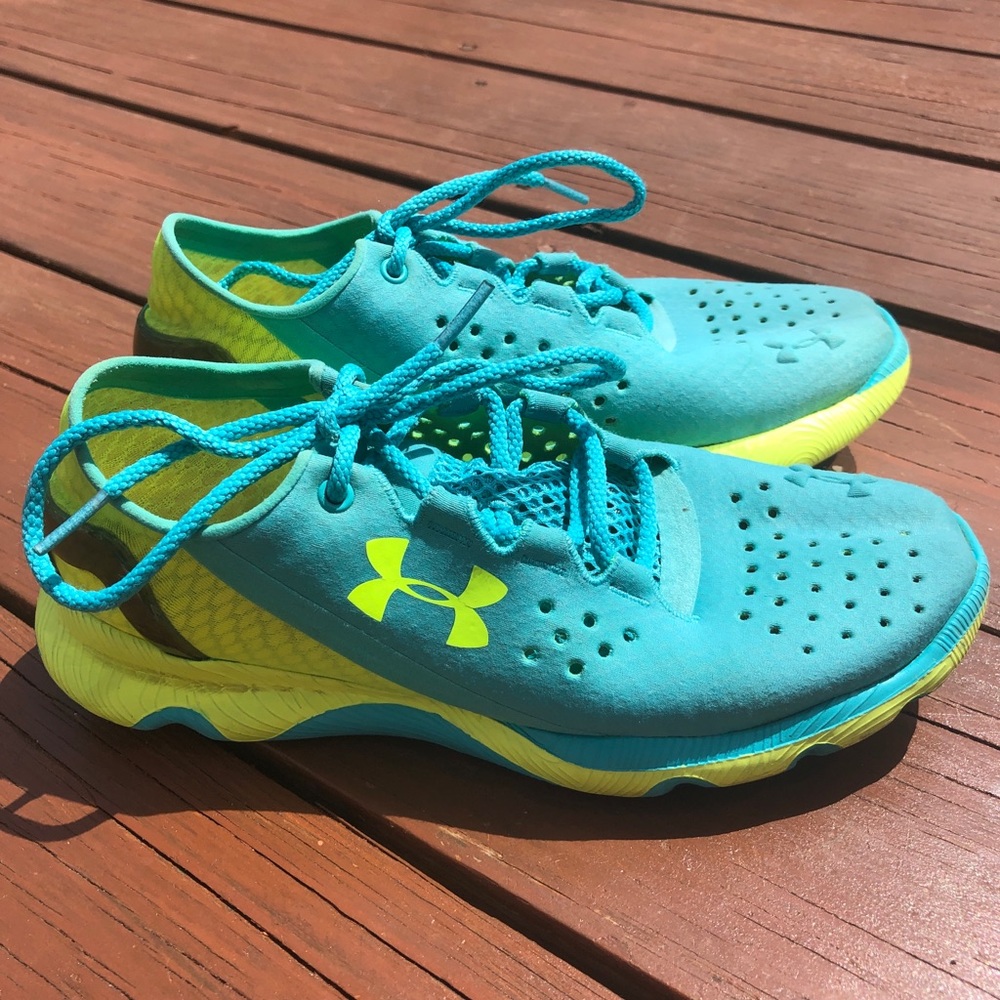 Under Armour Speedform Shoes (Size 6)